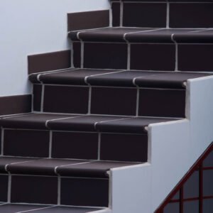 Escalera de Nariz de 25 x 25 cm - CasaNova